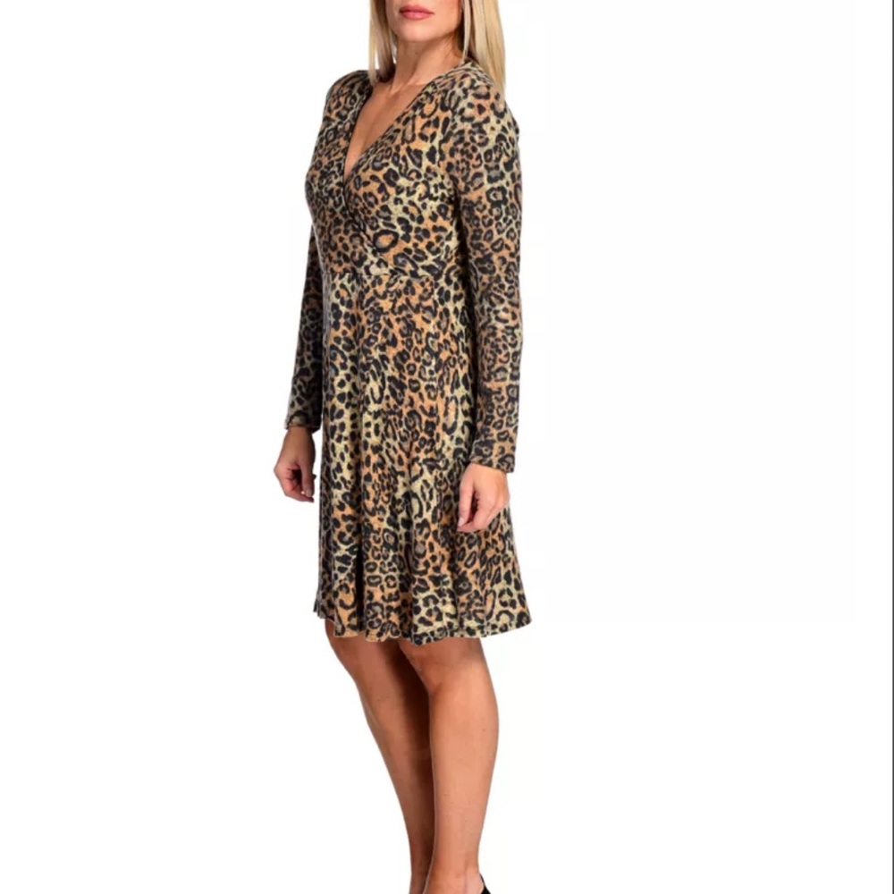 Women’s Kate & Mallory Long Sleeve Knit Leopard Wrap Dress